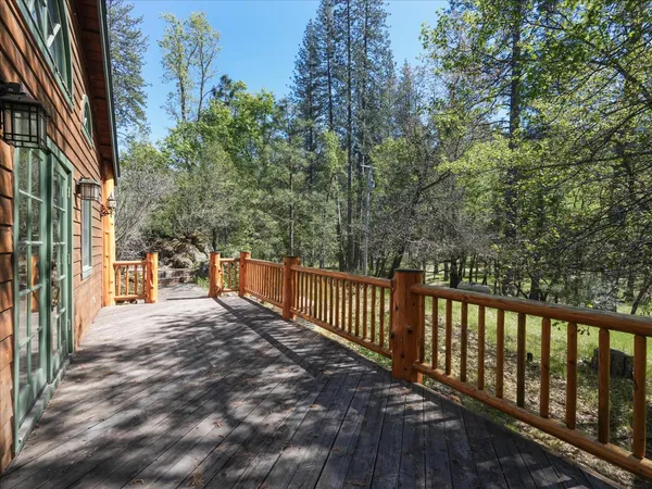 $1,200,000 | 37733 Black Ranch Road, Oakhurst, CA 93644