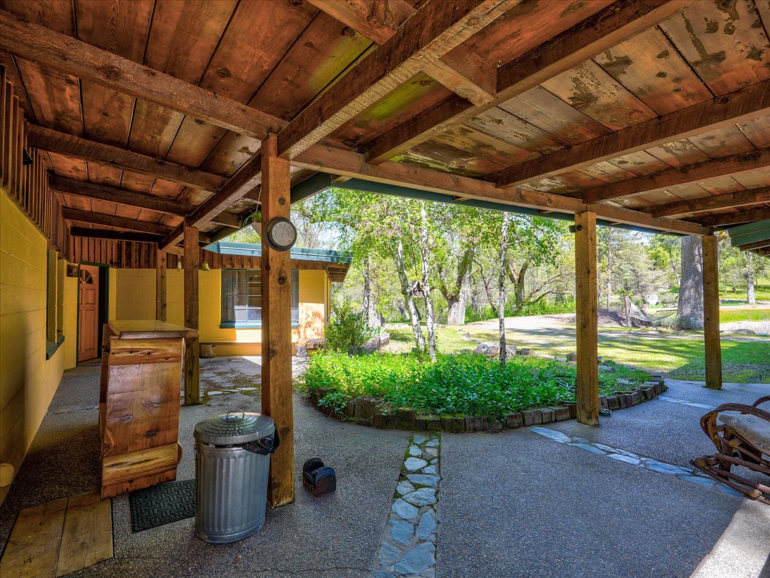 37733 Black Ranch Road Oakhurst, CA 93644 - Photo 56 of 98