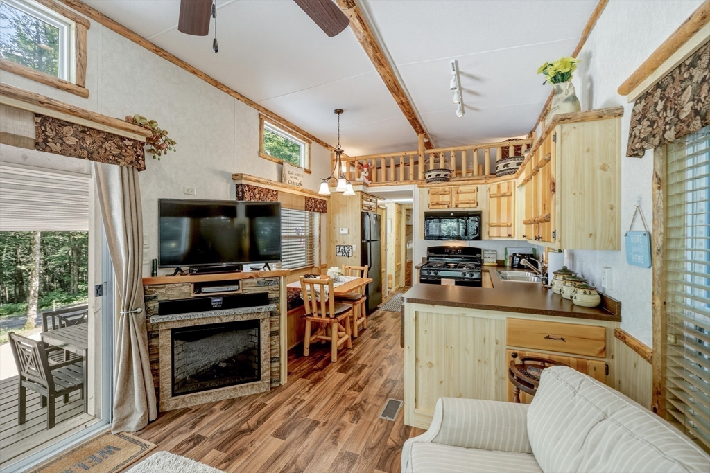 759 North Main Road, Unit V1D Otis, MA 01253 - Photo 17 of 42