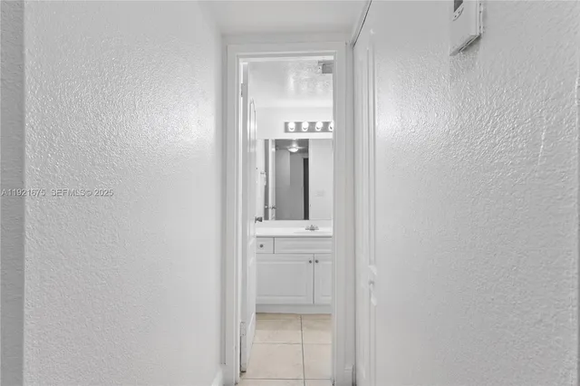$2,350 | 5102 Northwest 79th Avenue, Unit 304, Doral, FL 33166