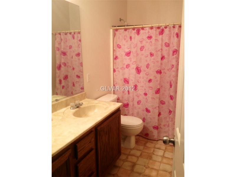 4838 Jade Ridge Street North Las Vegas, NV 89081 - Photo 19 of 27 Bathroom.