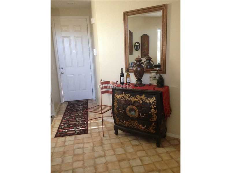 4838 Jade Ridge Street North Las Vegas, NV 89081 - Photo 7 of 27 Interior Space/Layout.