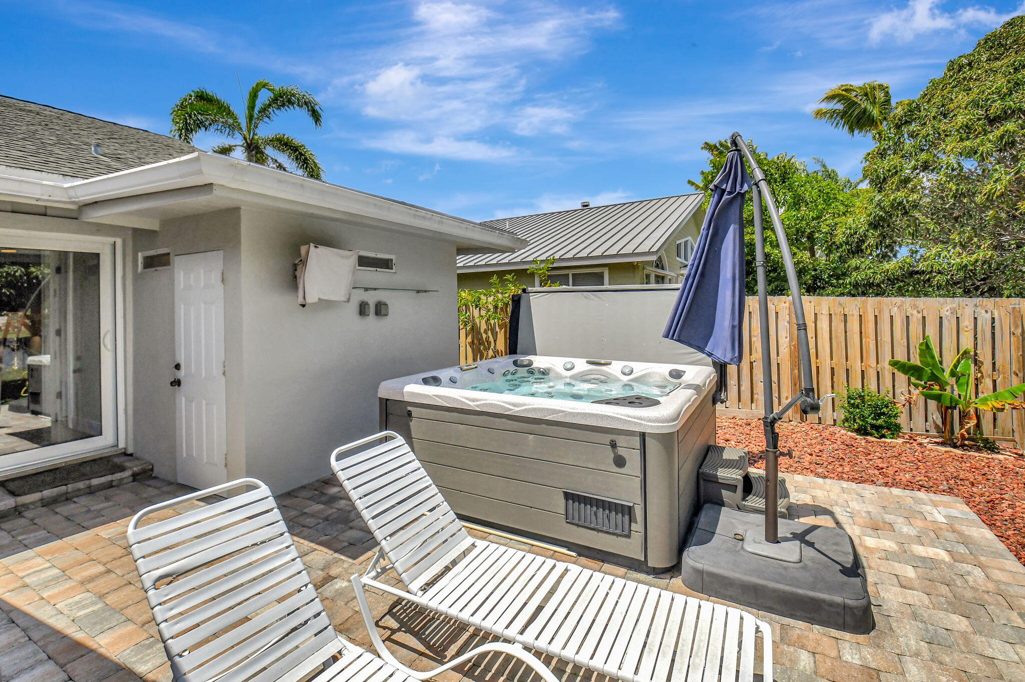 147 Oregon Lane Boca Raton, FL 33487 - Photo 11 of 83 Hot Tub