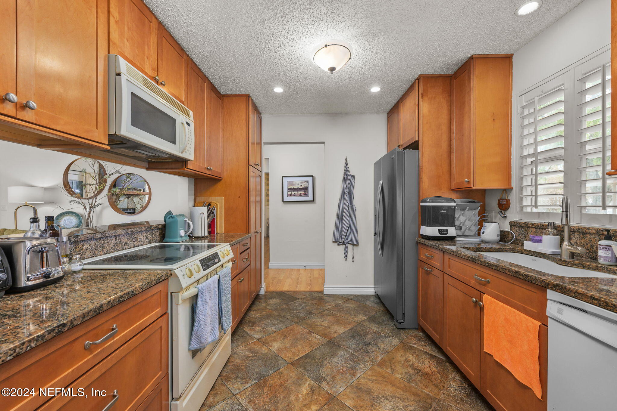 3718 Indian Princess Road North Jacksonville, FL 32257 - Photo 4 of 16 JWLeeMedia2411182205