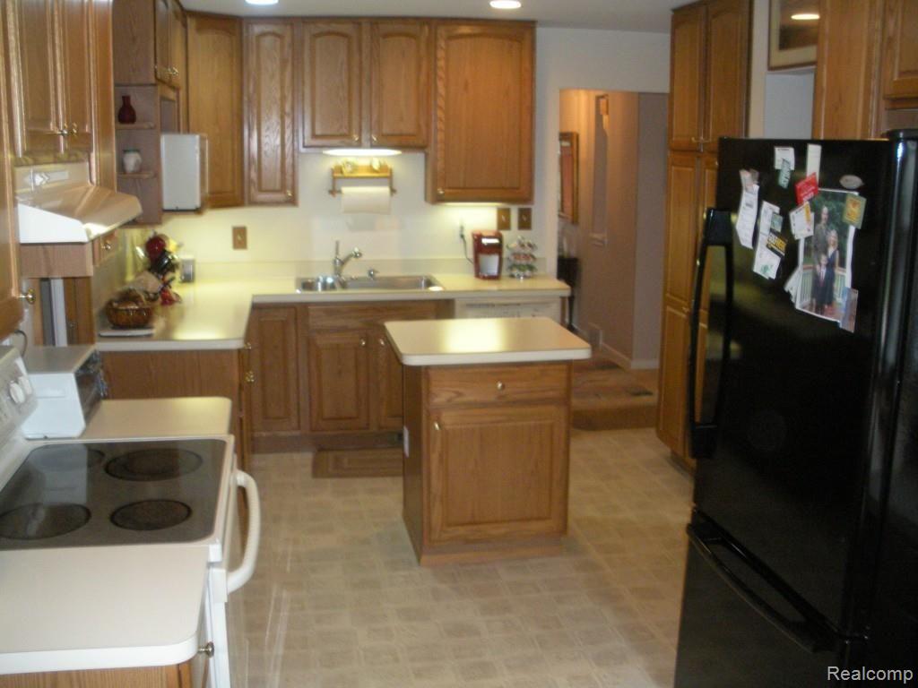 4388 Audubon Road Detroit, MI 48224 - Photo 18 of 32 DSCN6719.jpg