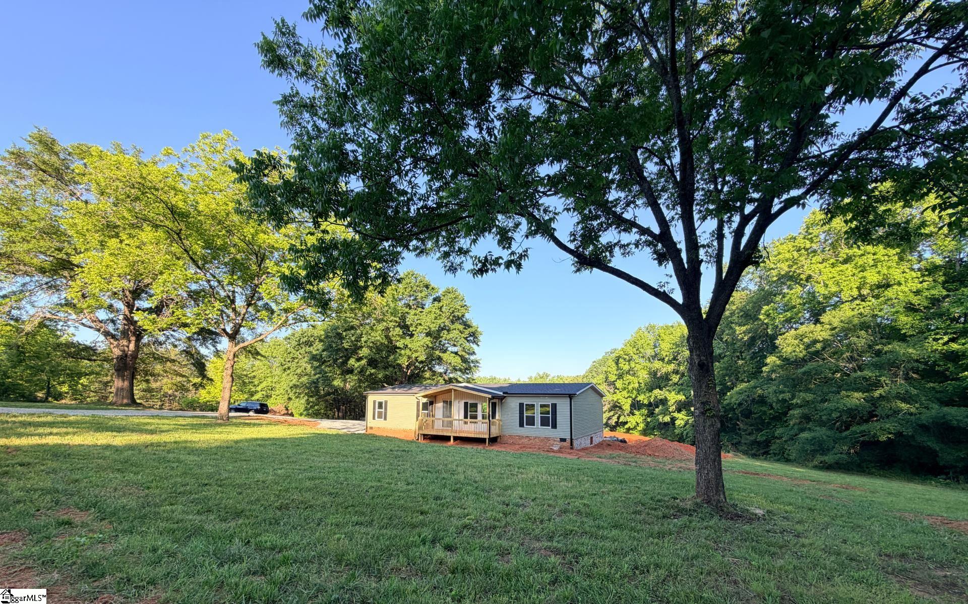242 Black Bottom Road Liberty, SC 29657 - Photo 1 of 40