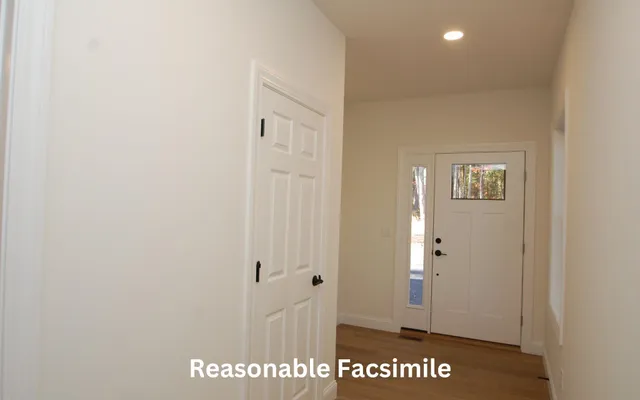 $595,000 | 9 A York Road, Hudson, NH 03051