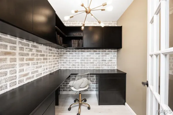 $315,000 | 846 Harbor Woods Drive, Fairview Heights, IL 62208