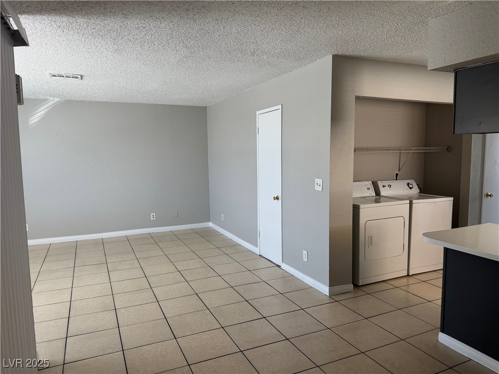 6925 Hopkins Drive, Unit 4 Las Vegas, NV 89156 - Photo 6 of 12