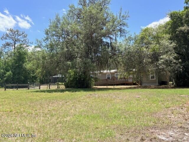 240 Swan Lake Road Melrose, FL 32666 - Photo 63 of 76 FrontyardToHouse