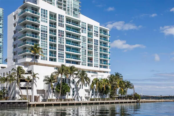 $2,100 | 500 Northeast 29th Street, Unit 702, Miami, FL 33137