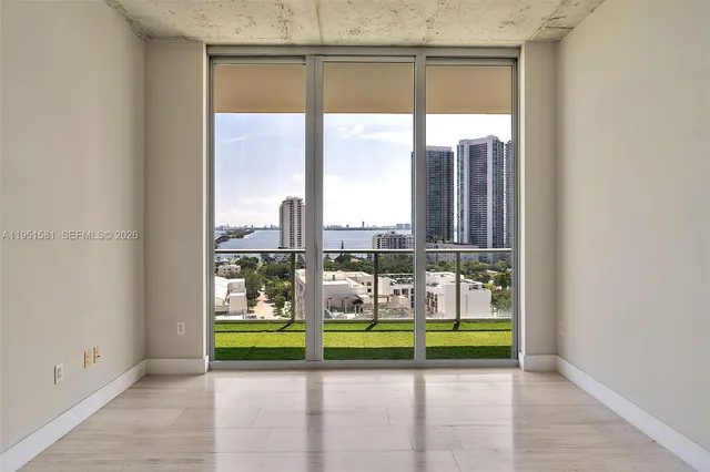 $4,450 | 3470 East Coast Avenue, Unit H1614, Miami, FL 33137
