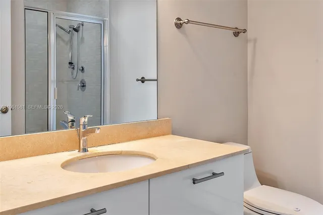 $4,450 | 3470 East Coast Avenue, Unit H1614, Miami, FL 33137