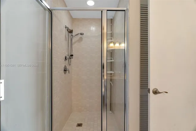 $4,450 | 3470 East Coast Avenue, Unit H1614, Miami, FL 33137