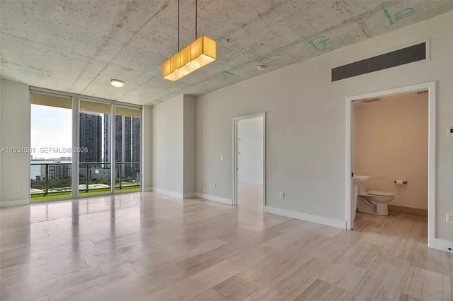 $4,450 | 3470 East Coast Avenue, Unit H1614, Miami, FL 33137