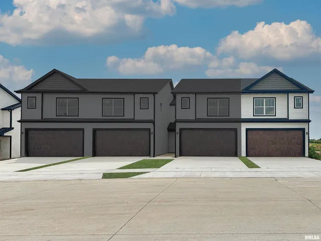 $327,549 | 5900 Butterfield Court, Bettendorf, IA 52722