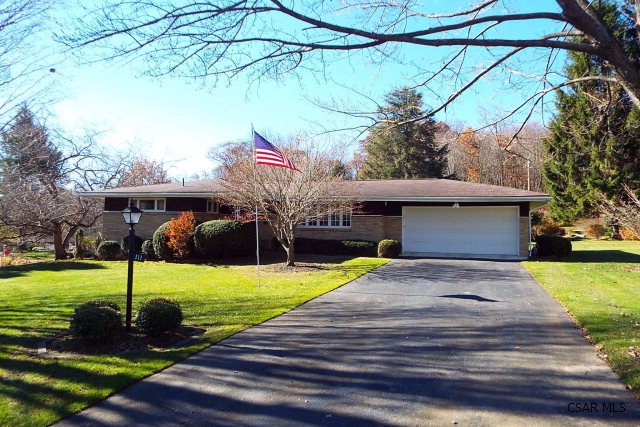 111 Erin Road Johnstown, PA 15905 - Photo 1 of 1