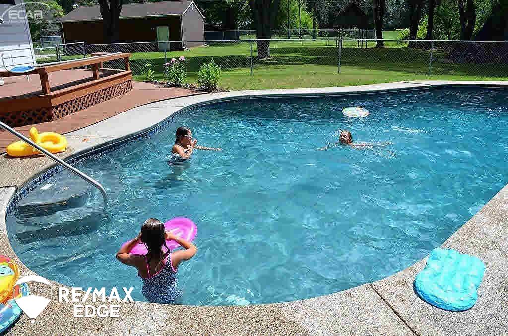 6090 Bell Road Birch Run, MI 48415 - Photo 14 of 18 21273114-13.JPG