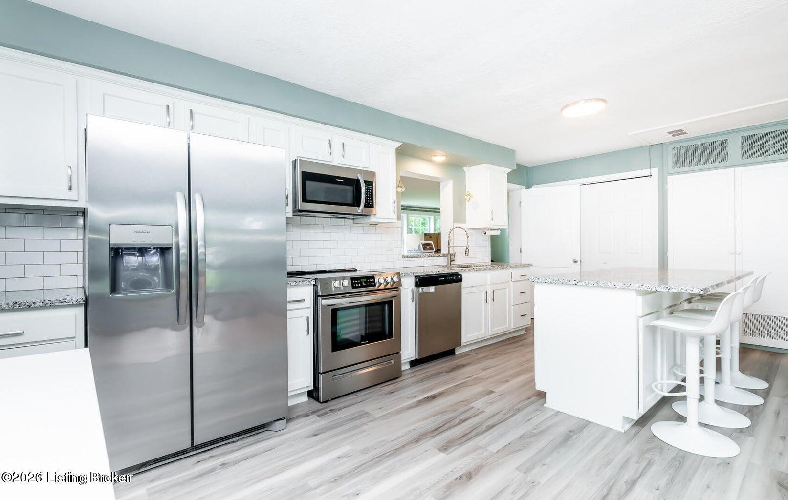 4805 Raven Road Louisville, KY 40213 - Photo 8 of 23 20240730142115527110000000-o