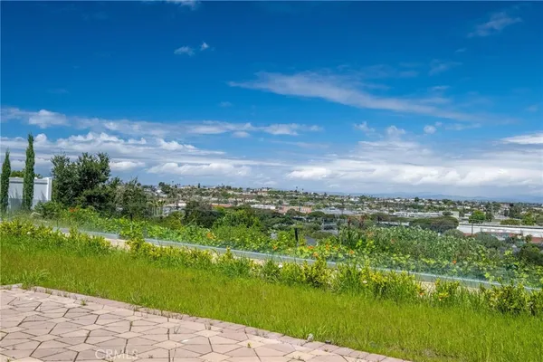 $7,500 | 4409 Vista Largo, Torrance, CA 90505