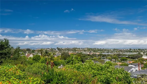 $7,500 | 4409 Vista Largo, Torrance, CA 90505