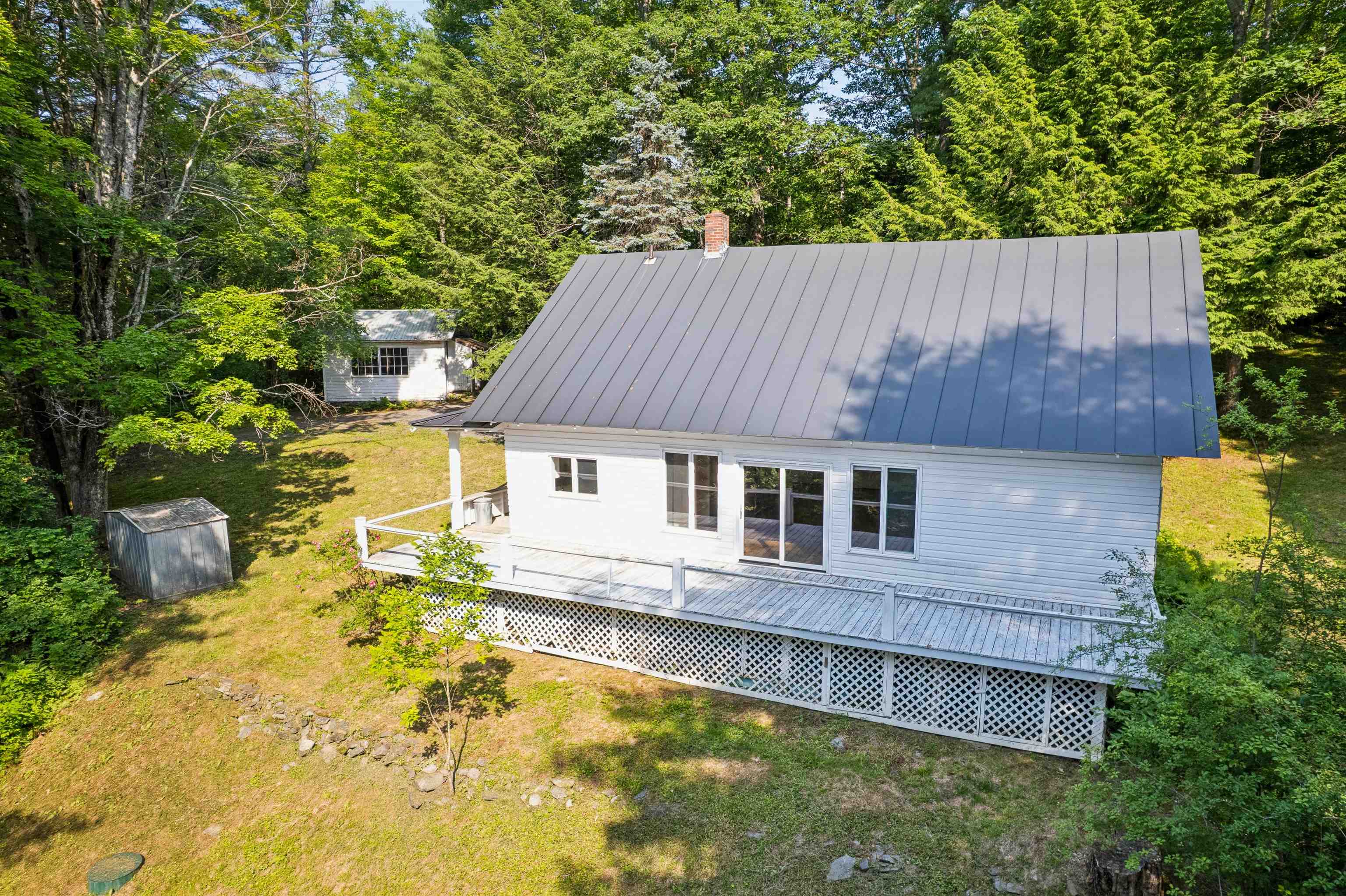 399 Academy Road Thetford, VT 05075 - Photo 6 of 22