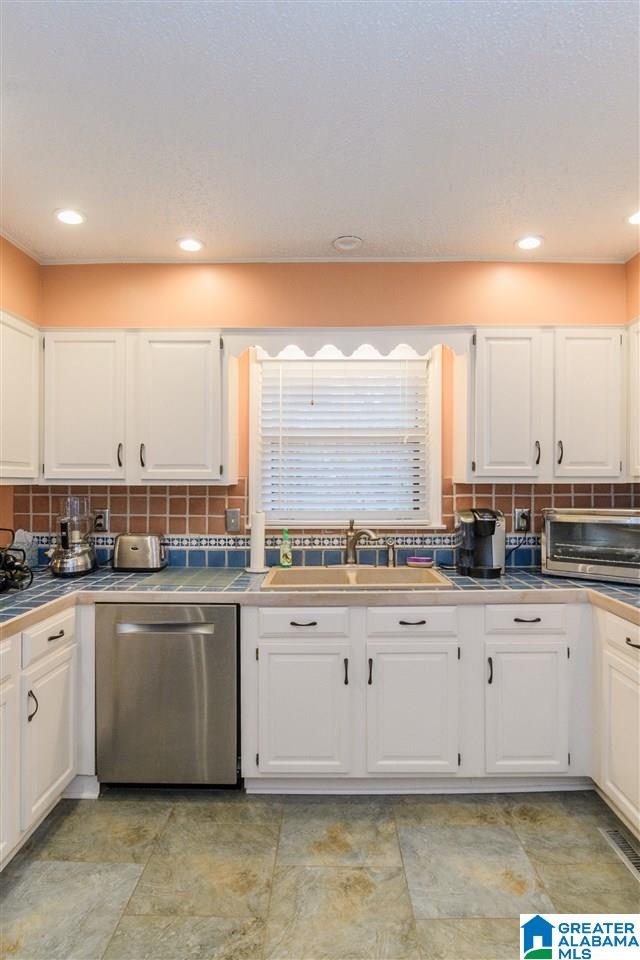2660 Apollo Circle Birmingham, AL 35226 - Photo 9 of 50