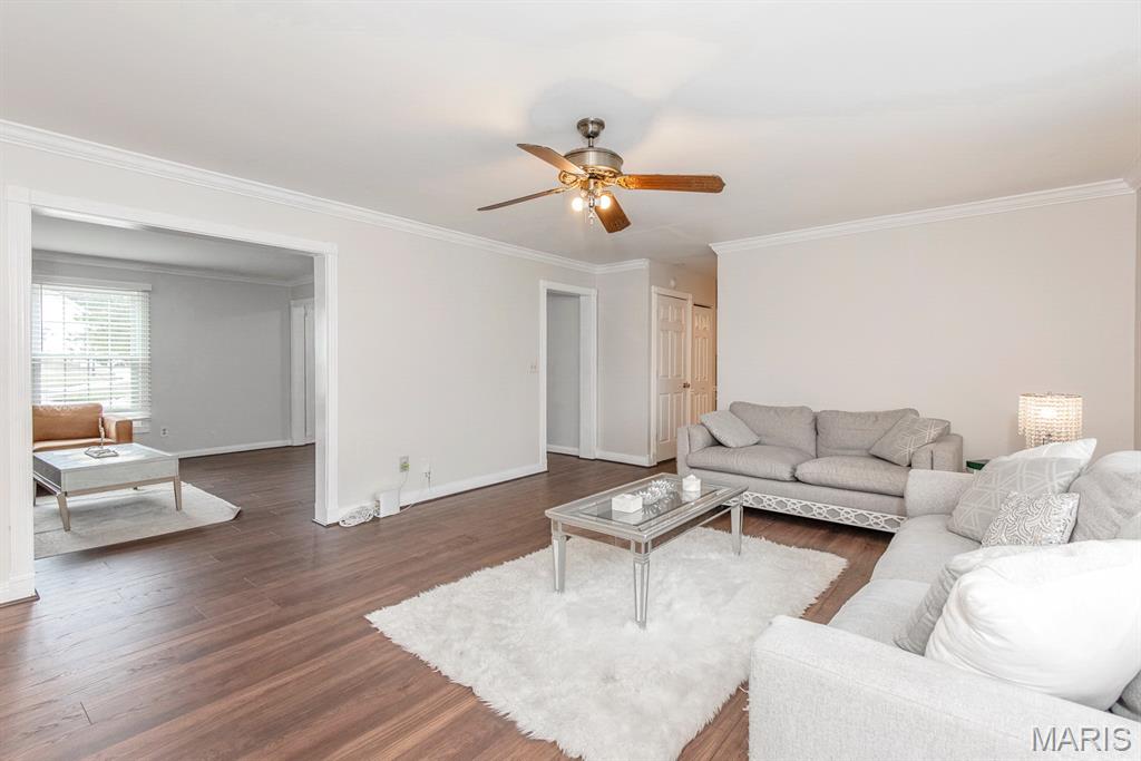 3615 Falcon Ridge Court St. Louis, MO 63129 - Photo 18 of 58