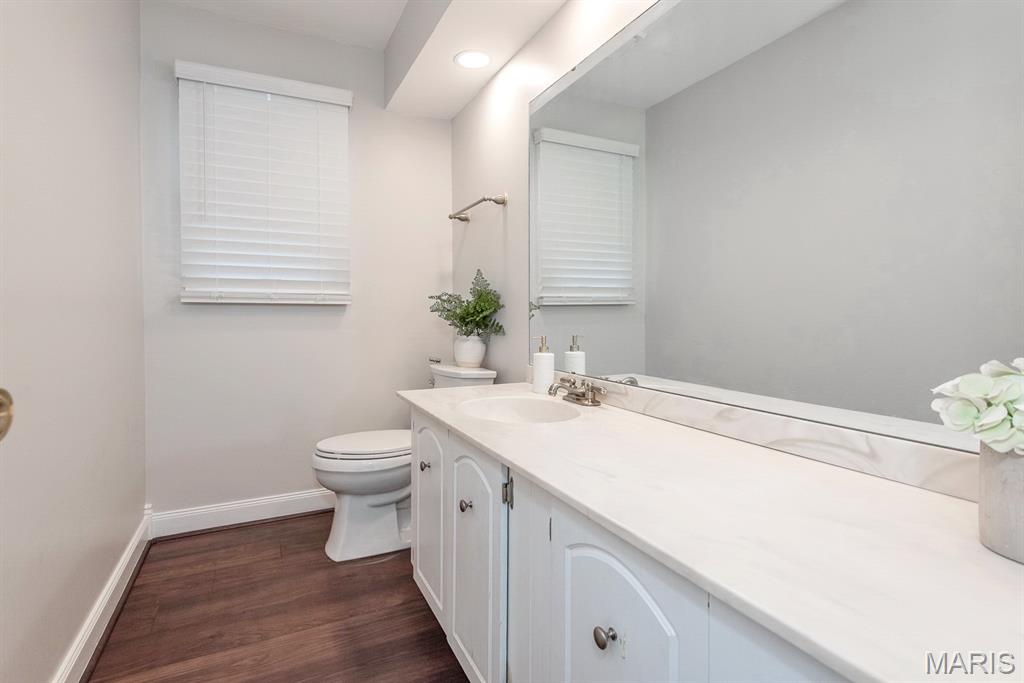 3615 Falcon Ridge Court St. Louis, MO 63129 - Photo 20 of 58