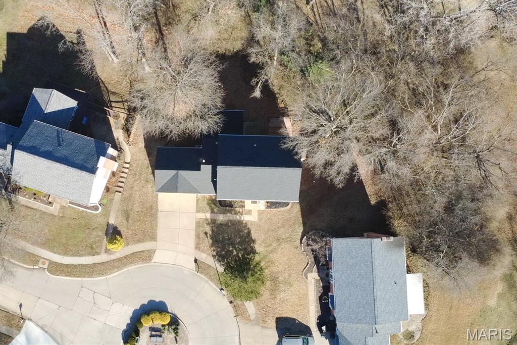 3615 Falcon Ridge Court St. Louis, MO 63129 - Photo 2 of 58