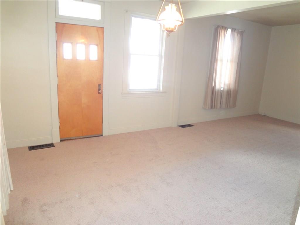 646 Beaver Road Ambridge, PA 15003 - Photo 4 of 18 Gallery Image 4