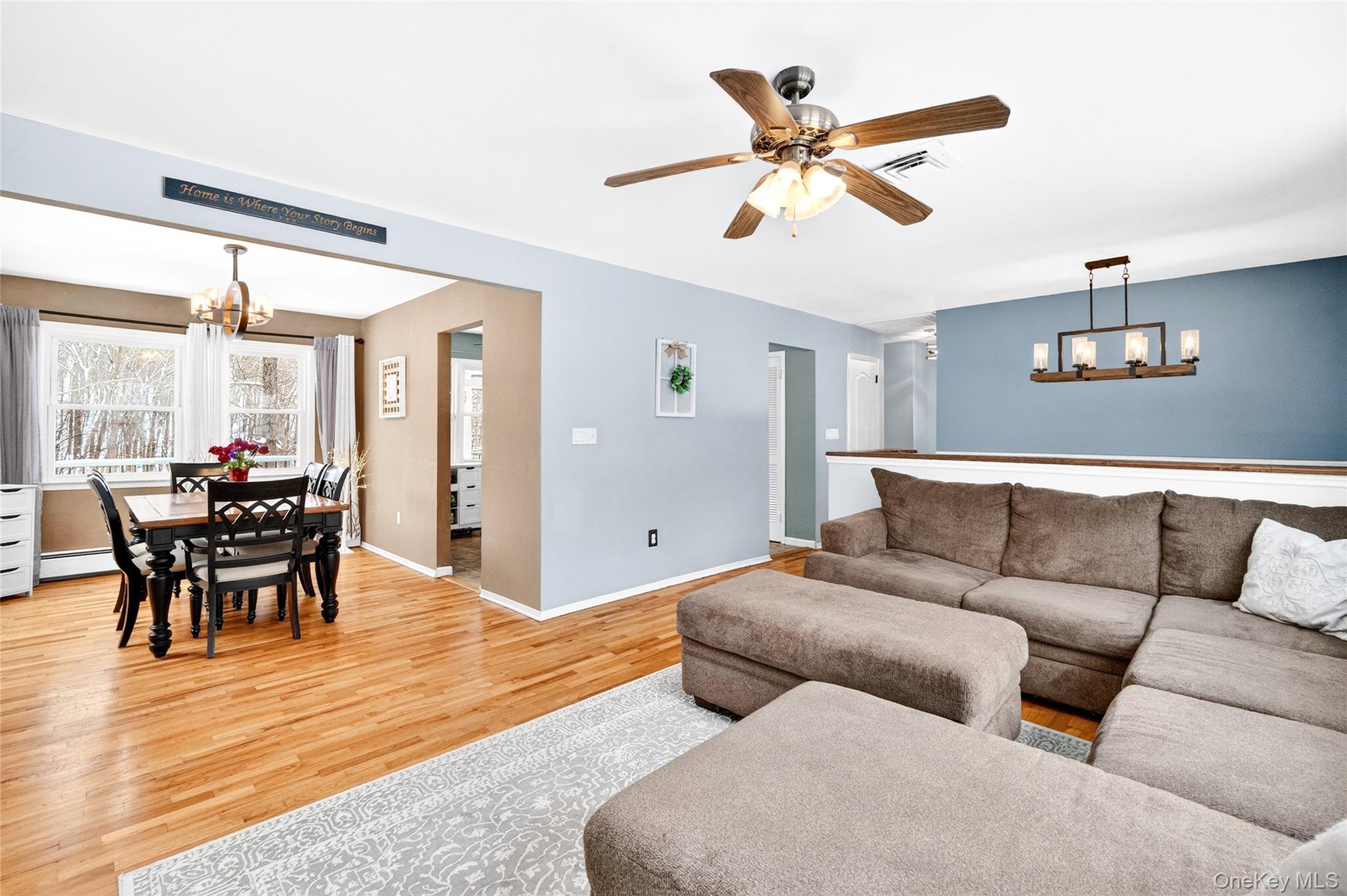 125 Cedar Flats Road Stony Point, NY 10980 - Photo 7 of 48 a living room with furniture and a dining table