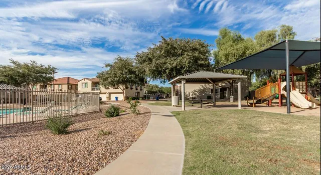 $1,899 | 1330 South Aaron, Unit 213, Mesa, AZ 85209