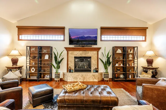 $1,100,000 | 1 Carrick Court, Sheridan, WY 82801