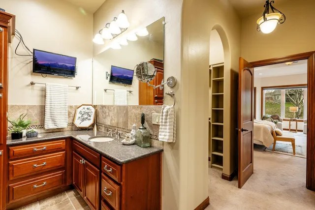 $1,100,000 | 1 Carrick Court, Sheridan, WY 82801