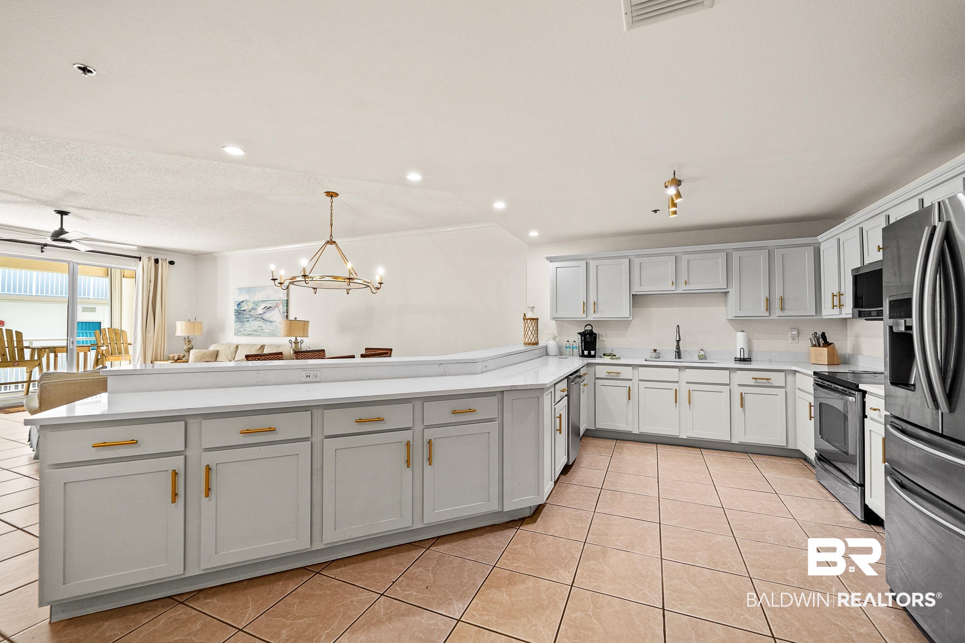 27770 Canal Road, Unit 2401 Orange Beach, AL 36561 - Photo 11 of 39 Gallery Image 11