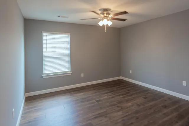 $1,800 | 360 Main Street, Unit 200, Dayton, TN 37321