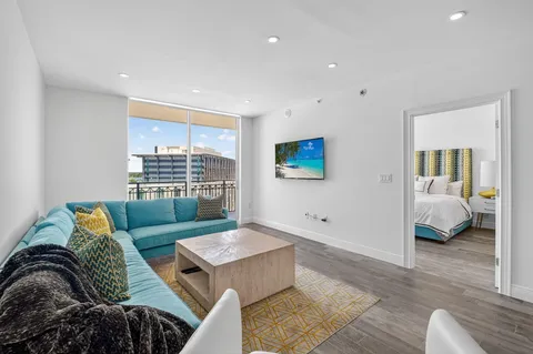 $550,000 | 550 Okeechobee Boulevard, Unit 1221, West Palm Beach, FL 33401