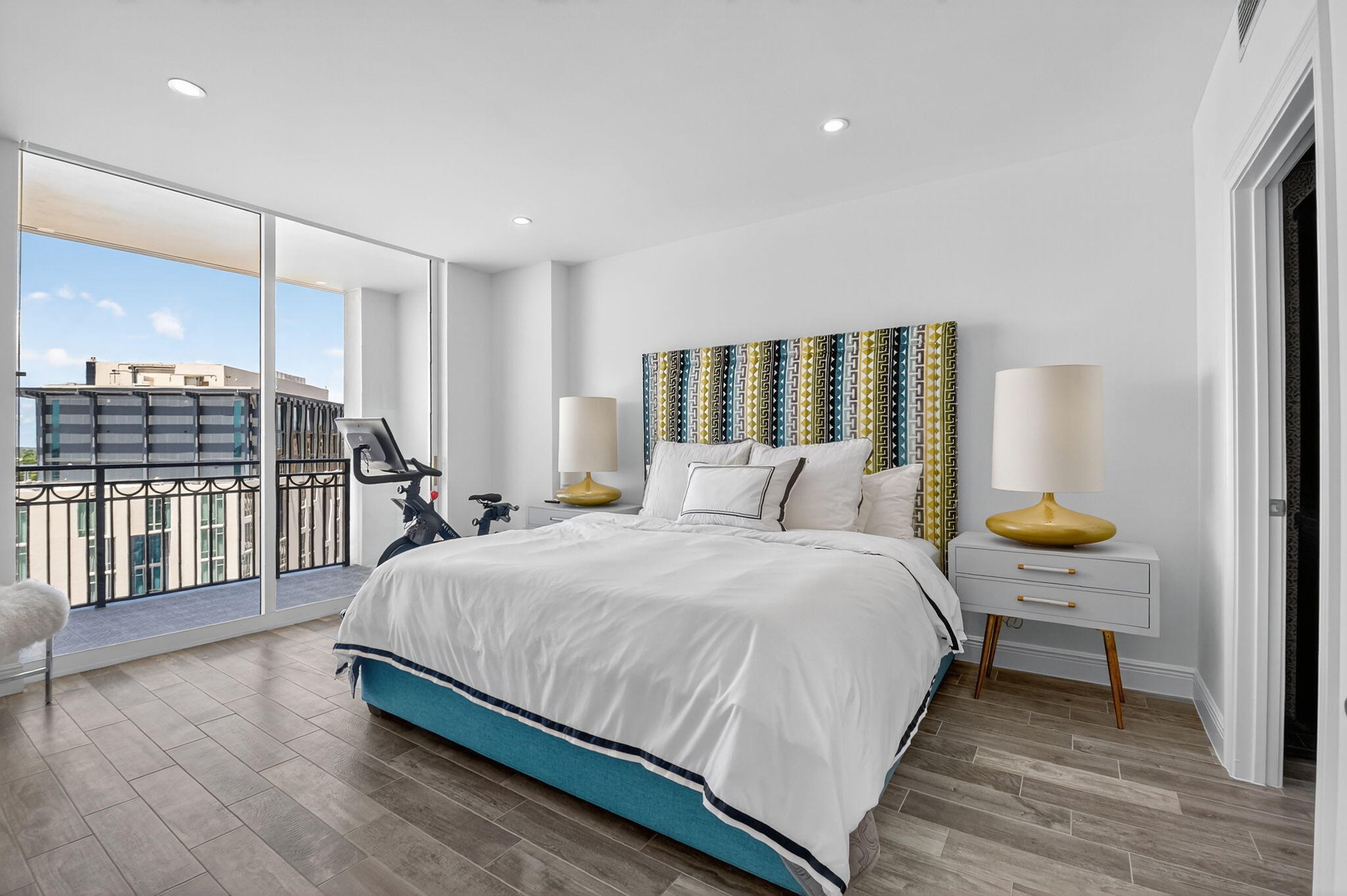 550 Okeechobee Boulevard, Unit 1221 West Palm Beach, FL 33401 - Photo 24 of 112 Primary Bedroom