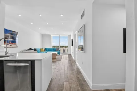 $550,000 | 550 Okeechobee Boulevard, Unit 1221, West Palm Beach, FL 33401