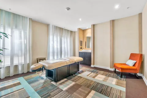 $550,000 | 550 Okeechobee Boulevard, Unit 1221, West Palm Beach, FL 33401