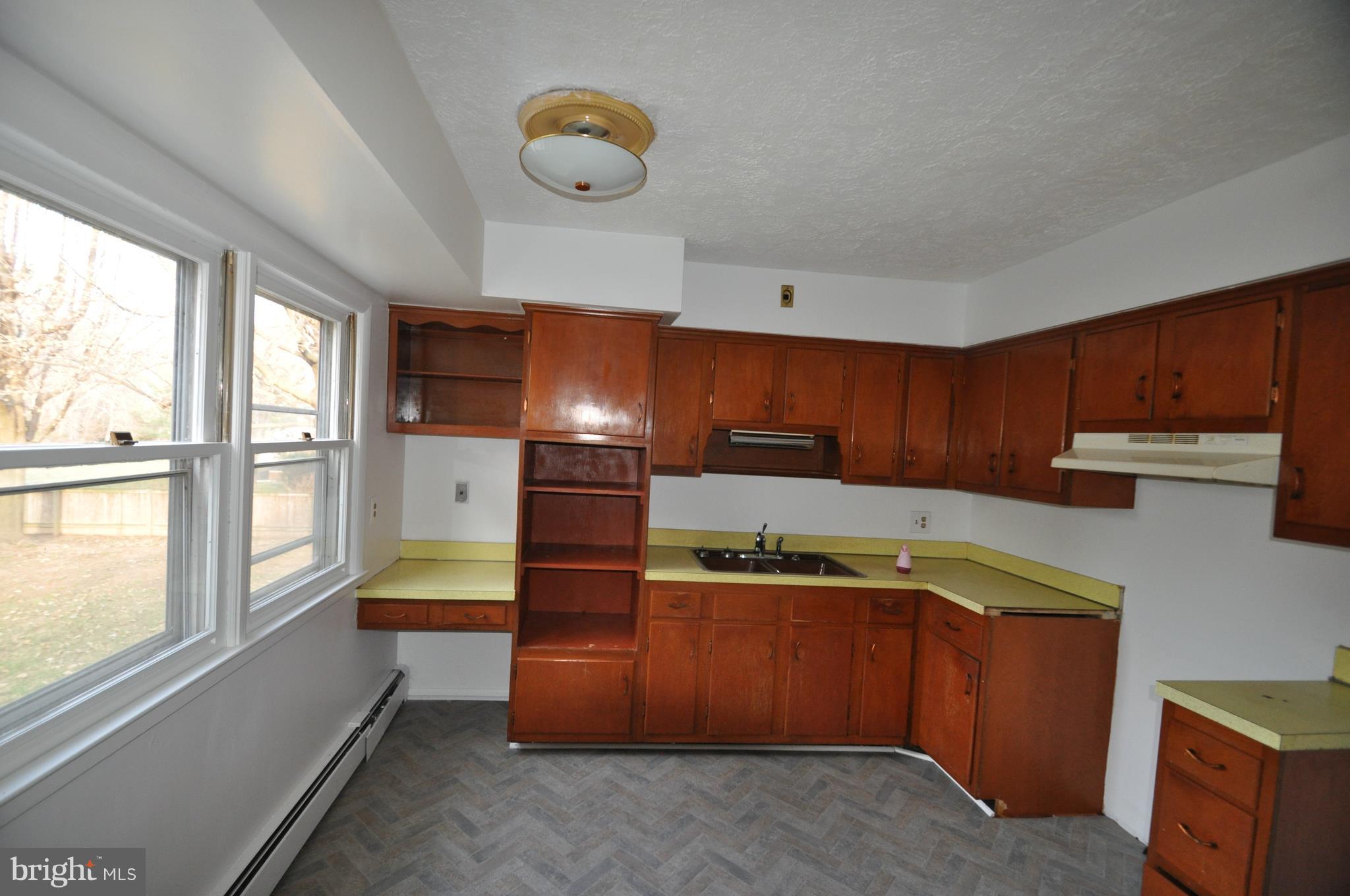 1932 Carrollton Road Finksburg, MD 21048 - Photo 7 of 17 FRESHLY PAINTED NEW FLOORING