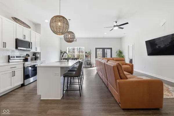 $359,900 | 207 Gettysburg, Coatesville, IN 46121