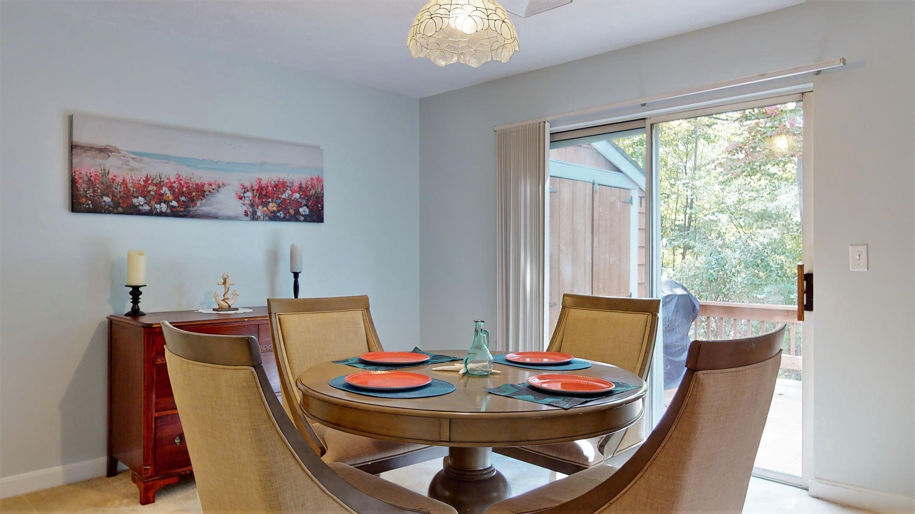 2 Cammock Road, Unit 2 Scarborough, ME 04074 - Photo 10 of 42 Dining Area