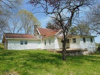 4096 Roy Thompson Road Mount Pleasant, TN 38474 - Photo 2 of 19 Gallery Image 2