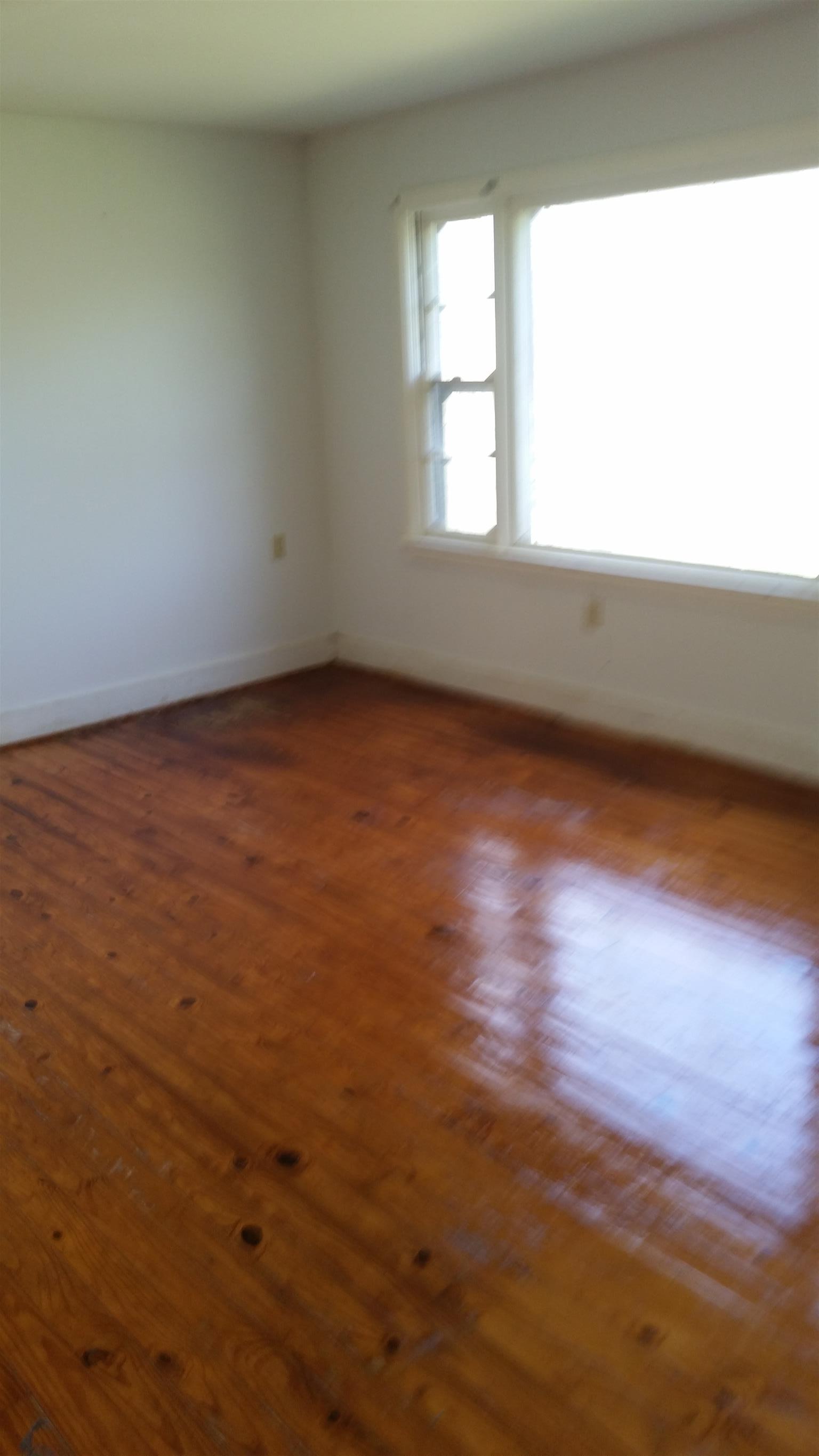 4096 Roy Thompson Road Mount Pleasant, TN 38474 - Photo 5 of 19 Gallery Image 5