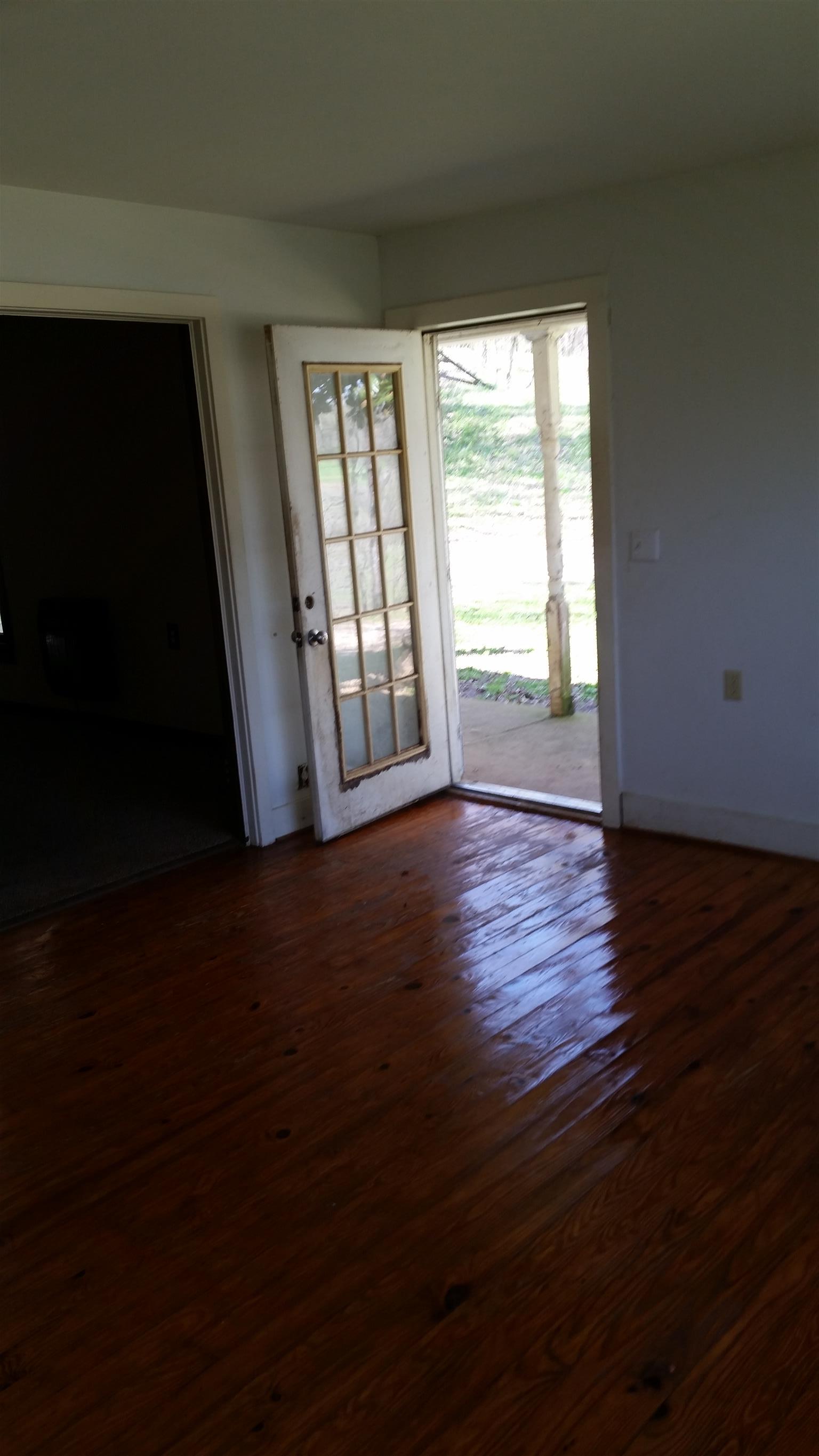 4096 Roy Thompson Road Mount Pleasant, TN 38474 - Photo 6 of 19 Gallery Image 6