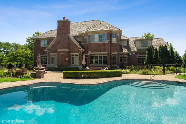 $1,270,000 | 22317 North Greenmeadow Drive, Kildeer, IL 60047