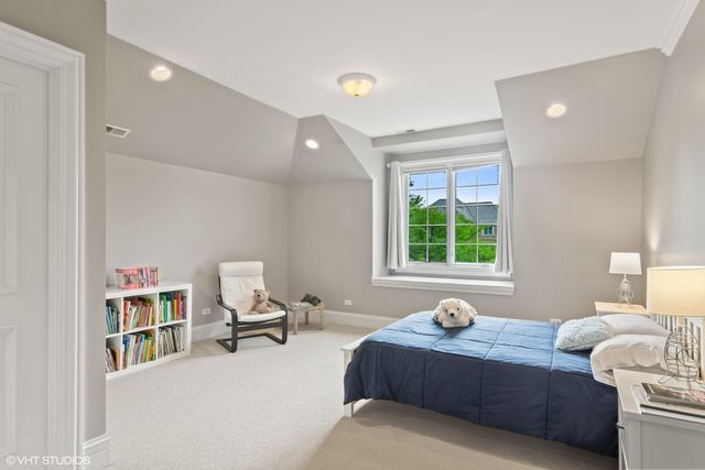 $1,270,000 | 22317 North Greenmeadow Drive, Kildeer, IL 60047