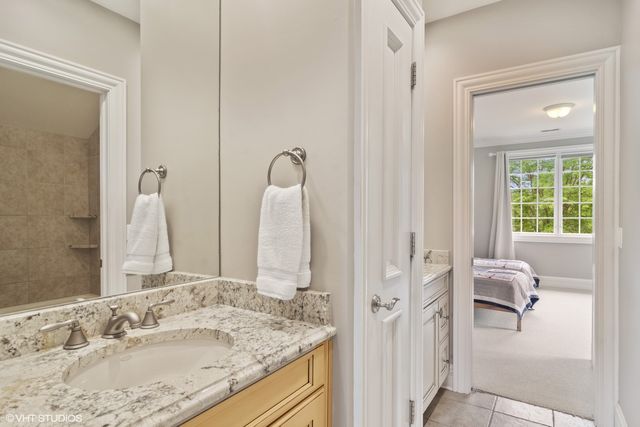 $1,270,000 | 22317 North Greenmeadow Drive, Kildeer, IL 60047